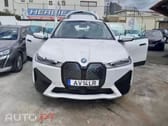 BMW iX xDrive 40 Pack Desportivo