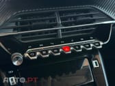 Peugeot 2008 1.2 PureTech Allure EAT8