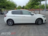 Peugeot 308 1.2 PureTech Allure EAT8