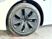 Tesla Model 3 Tração Traseira