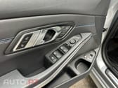 BMW 330 e Touring Pack Desportivo M Auto