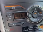 Toyota Auris 1.4 D-4D Sol