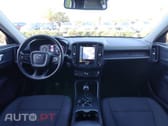 Volvo XC40 T2 Monument