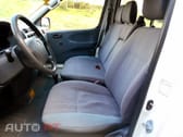 Toyota HiAce 2.5D-4D 9Lugares