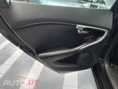 Volvo V40 2.0 D2 R-Design Momentum