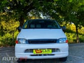 Toyota HiAce 9 Lugares