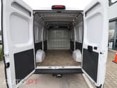 Peugeot Boxer 2.0 BlueHDi 330 L2H2 Premium