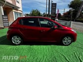 Peugeot 208 PureTech 82 Stop & Start Signature