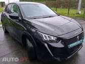 Peugeot E-208 50 kWh Allure Roadtrip