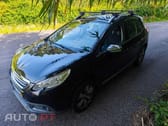 Peugeot 2008 1.6 e-HDi Allure 2-Tronic