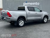 Toyota Hilux 2.4 D-4D 2WD CD Tracker
