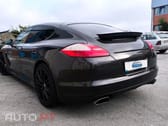 Porsche Panamera 4 Platinum Edition PDK