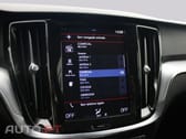 Volvo V60 2.0 B4 MOMENTUM CORE GEARTRONIC 5D I.V.A DEDUTIVEL