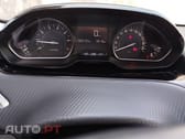 Peugeot 2008 1.2 PureTech Style