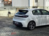 Peugeot 208 1.2 PureTech Allure EAT8