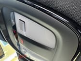 Volvo XC40 2.0 B3 Plus Dark