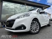 Peugeot 208 1.2 PureTech Signature