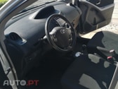 Toyota Yaris 1.3-VVT-i