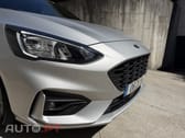 Ford Focus 1.0 EcoBoost MHEV ST-Line