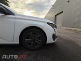 Peugeot 308 1.2 PureTech Allure EAT8