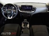 Kia Ceed SW 1.6 CRDi DCT7 (48V Mild-Hybrid)