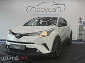 Toyota C-HR 1.8 Hybrid Square Collection
