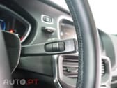 Volvo V40 1.6 D2 R-Design Momentum