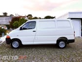 Toyota HiAce 2.5 D-4D Curto 2.8T