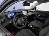 Peugeot E-2008 50 kWh Allure Pack