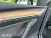 Tesla Model Y Long Range Tração Integral