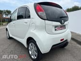 Peugeot iOn Active