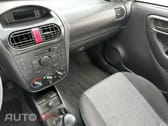 Opel Corsa 1.0 12V First