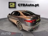 Alfa Romeo Giulia Quadrifoglio bi-turbo 510cv