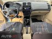 Nissan Terrano Outro