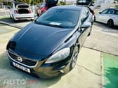 Volvo V40 2.0 D4 R-Design