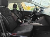 Peugeot 2008 1.5 BlueHDi Style