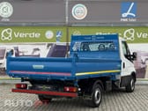 Iveco Daily BASCULA TRILATERAL