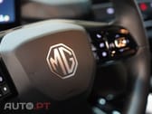 MG MG4 64 kWh Luxury