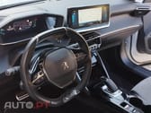 Peugeot E-2008 50 kWh GT