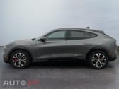 Ford Mustang Mach-E AWD PREMIUM