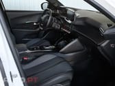 Peugeot 2008 1.2 PureTech Allure EAT8