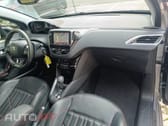 Peugeot 208 1.2 PureTech GT Line EAT6