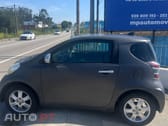Toyota iQ 1.0 VVT-i