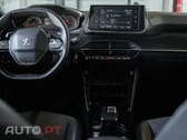 Peugeot 2008 1.2 PureTech Allure EAT8