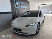 Tesla Model 3 Tração Traseira