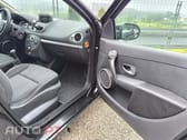 Renault Clio 1.2 16V Privilège Luxe