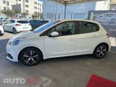 Peugeot 208 PureTech 82 Start & Stop Style