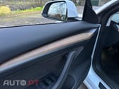 Tesla Model 3 Long Range Tração Integral