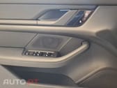 Porsche Taycan Standard