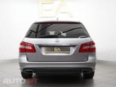 Mercedes-Benz E 220 CDi Avantgarde BlueEfficiency Auto